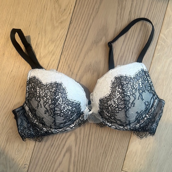 Victoria secret dream angels push up bra 34B - Picture 1 of 4